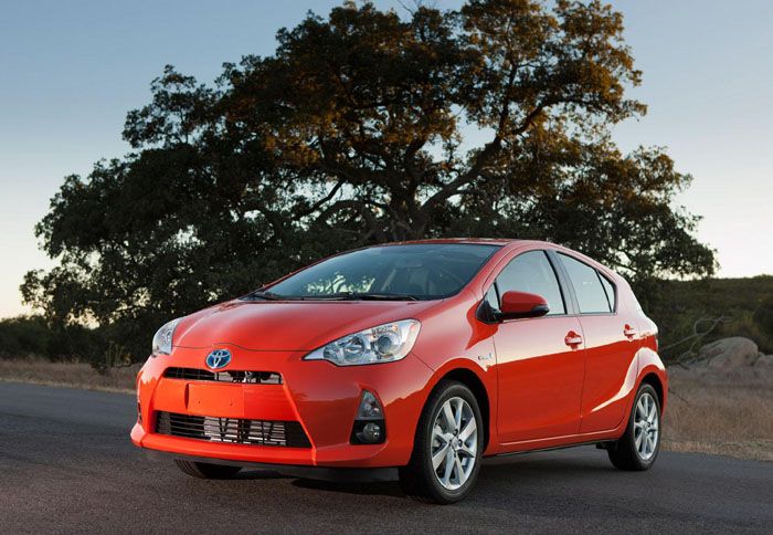 Kατανάλωση 4,7λτ./100 χλμ. για το Prius C Kατανάλωση 4,7λτ./100 χλμ. για το Prius C