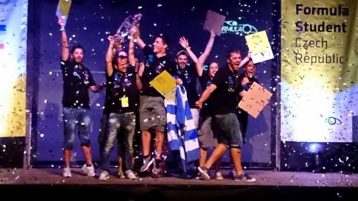 Ηλεκτρικό μονοθέσιο από την UoP Racing Team Ηλεκτρικό μονοθέσιο από την UoP Racing Team