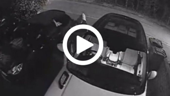 Αυτό το video είναι ενδεικτικό για το πόσο χρόνο χρειάζεται ένας... γνώστης για να κλέψει ένα αυτοκίνητο.