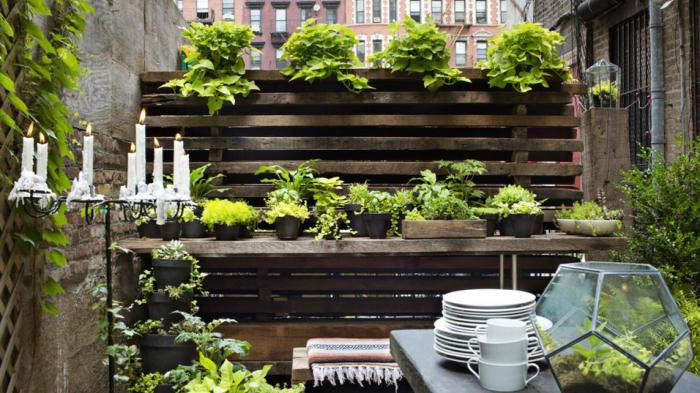 Εύκολα roof gardens και για προστασία από την βροχή! Εύκολα roof gardens και για προστασία από την βροχή!