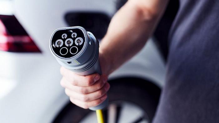 Όλα τα Μικρά Ηλεκτρικά Vans της ελληνικής αγοράς Όλα τα Μικρά Ηλεκτρικά Vans της ελληνικής αγοράς