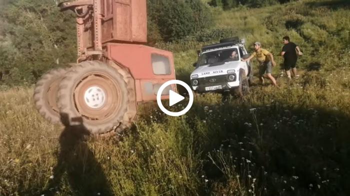 Τρακτέρ «πήρε ανάποδες» λόγω Lada