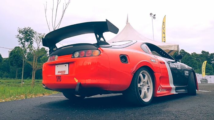 Supra με V8 μοτέρ σε drift (+vid)