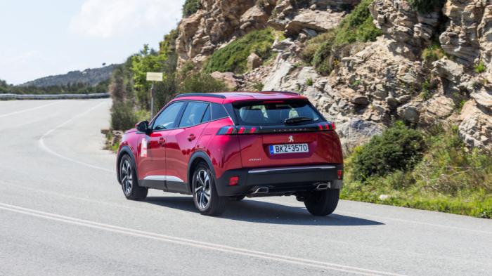 Peugeot 2008 Vs Renault Captur:   10 