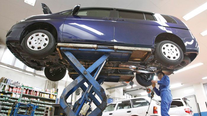 Service: Όταν πρέπει και από αυτούς που ξέρουν