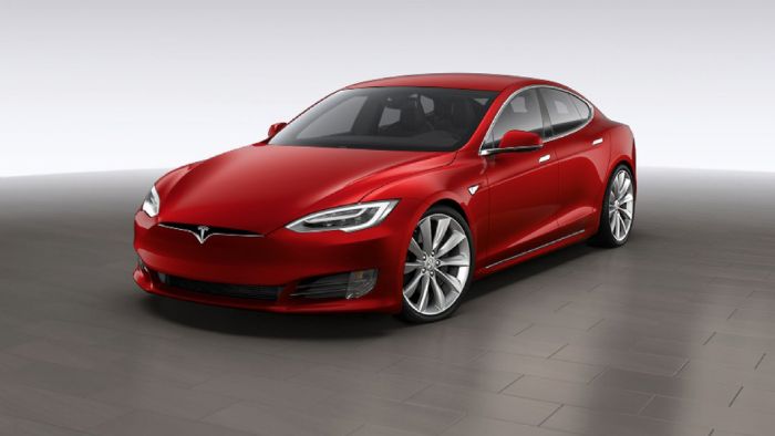 Σταματάει το βασικό Tesla Model S Σταματάει το βασικό Tesla Model S