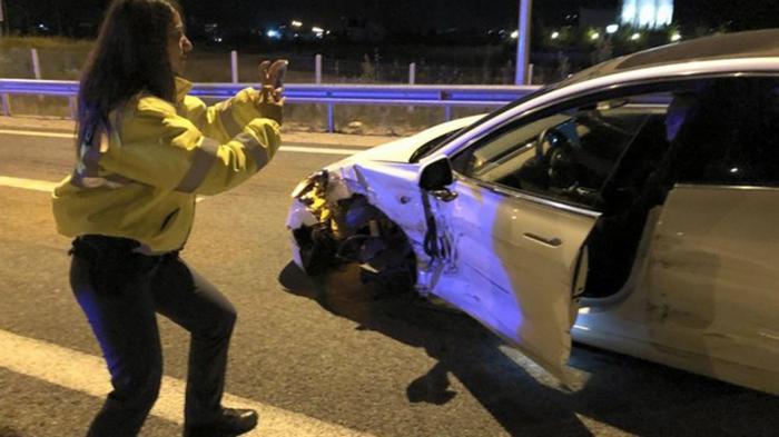Πρώτο ατύχημα με Τesla Μοdel 3 στην Ελλάδα Πρώτο ατύχημα με Τesla Μοdel 3 στην Ελλάδα