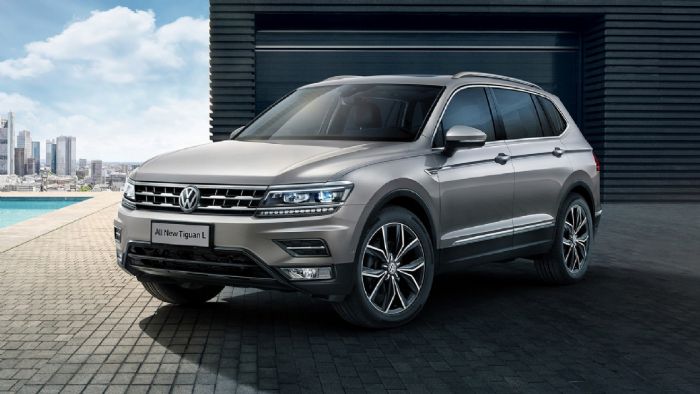 Η VW μας δίνει τις φωτογραφίες του 7θέσιου Tiguan που θα πωλείται στην Κίνα, το οποίο αισθητικά δεν πρόκειται να διαφέρει από την ευρωπαϊκή εκδοχή του. Με μία διαφορά: Εμείς θα το γνωρίσουμε ως Tiguan