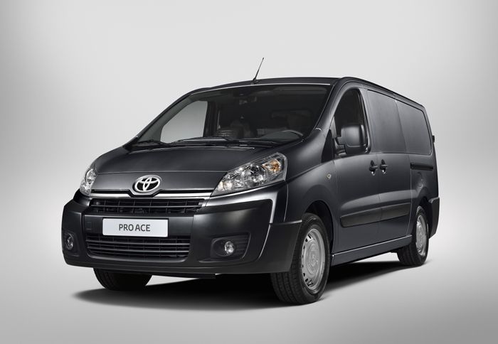 Μέσα στην άνοιξη το νέο Toyota ProAce Μέσα στην άνοιξη το νέο Toyota ProAce