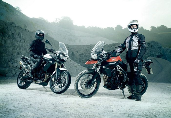 Triumph: Αύξηση πωλήσεων και εργοστάσιο στην Ινδία 