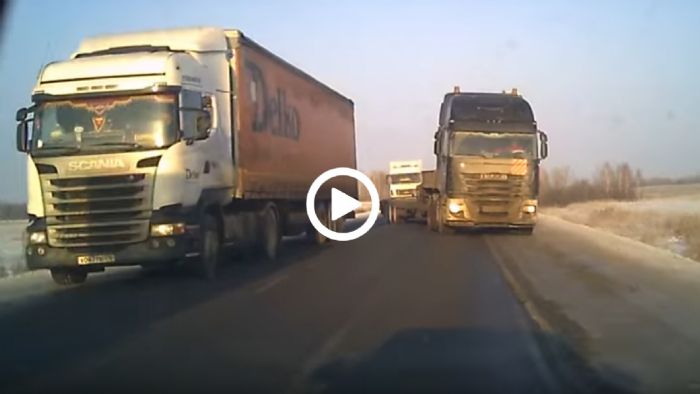 Τοίχος από φορτηγά