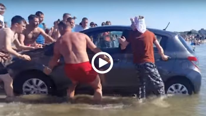 Yaris στη θάλασσα! Yaris στη θάλασσα!