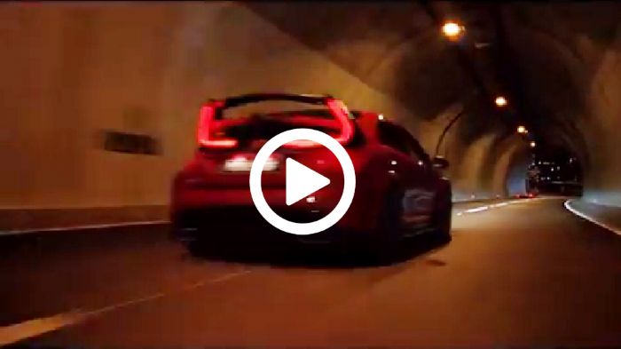Η άλλη πλευρά του Civic Type R Η άλλη πλευρά του Civic Type R