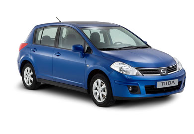 NISSAN TIIDA