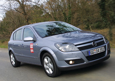  Νέο Opel Astra Astraπές και βροντές