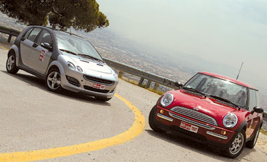Mini One 1,4 vs Smart forfour 1,3 Ξεχωριστές προσωπικότητες