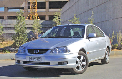 Μεταχειρισμένο Toyota Avensis του 2000 Μεταχειρισμένο Toyota Avensis του 2000