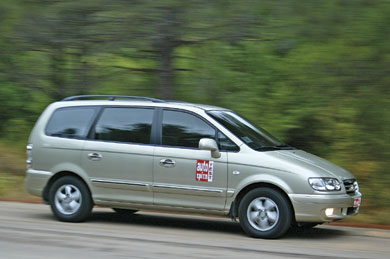Hyundai Trajet 2,0 Στο στίβο... 