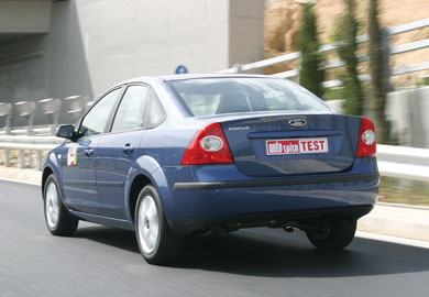 Ford Focus 4d 1,6 Ti-VCT Mε στυλ…οικογενειακό