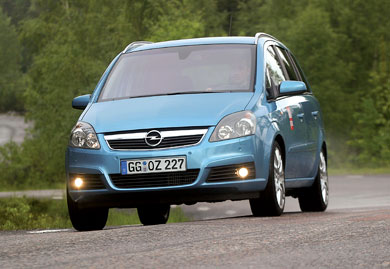 Opel Mokka: Ντιζαϊνάτο & hi-tech SUV με ό,τι μοτέρ θέλεις