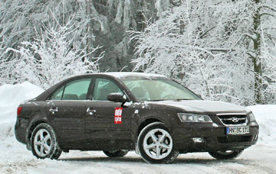 Hyundai Sonata Σαν τα χιόνια Hyundai Sonata Σαν τα χιόνια