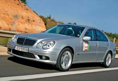 Μercedes E350  Τόσο ίδια αλλά και τόσο ξεχωριστή