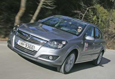 Opel Astra 1,8 Sedan Ο τελευταίος κρίκος