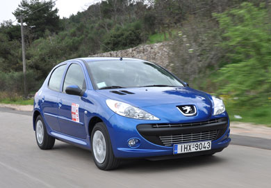 Δοκιμάζουμε το Peugeot 206+ 1,4 Δοκιμάζουμε το Peugeot 206+ 1,4