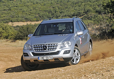 Ανανεωμένη Mercedes ML 350 Πιο λαμπρό άστρο!