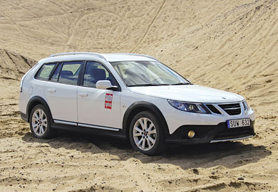 Νέο Saab 9-3X Εντός, εκτός και επί τα αυτά