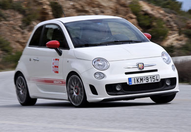 Το Fiat 500 με τον κινητήρα TwinAir 85 HP θα είναι διαθέσιμο στην ελληνική αγορά τον Οκτώβριο. 
