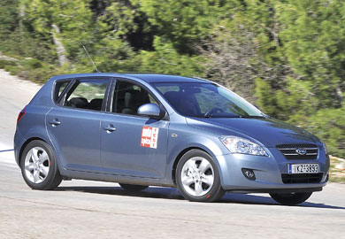 Kia Cee'd 1,4 ISG 5d Διπλό όφελος