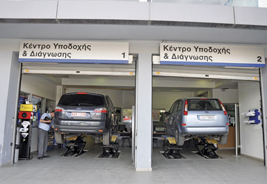 Η 4η γενιά του μεγάλου MPV της Ford βρίσκεται στα σκαριά, με τη γερμανική εταιρεία να προγραμματίζει το λανσάρισμα του νέου Galaxy για το 2016 (κατασκοπευτική εικόνα).