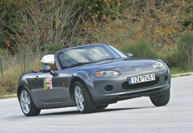 Ρεκόρ Guinness για το ανοικτό Mazda MX-5!