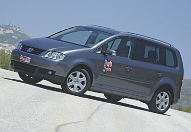 Μεταχειρισμένο VW Touran 1,6 FSI του 2004 Maximum ευρυχωρία