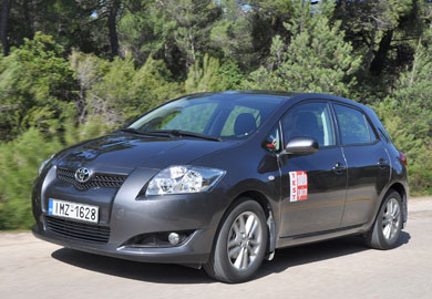 To Toyota Auris HSD