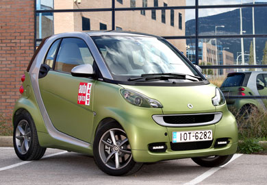 Ανανεωμένο smart fortwo coupe 71hp mhd Ακόμα πιο «πράσινο», ακόμα πιο smart!