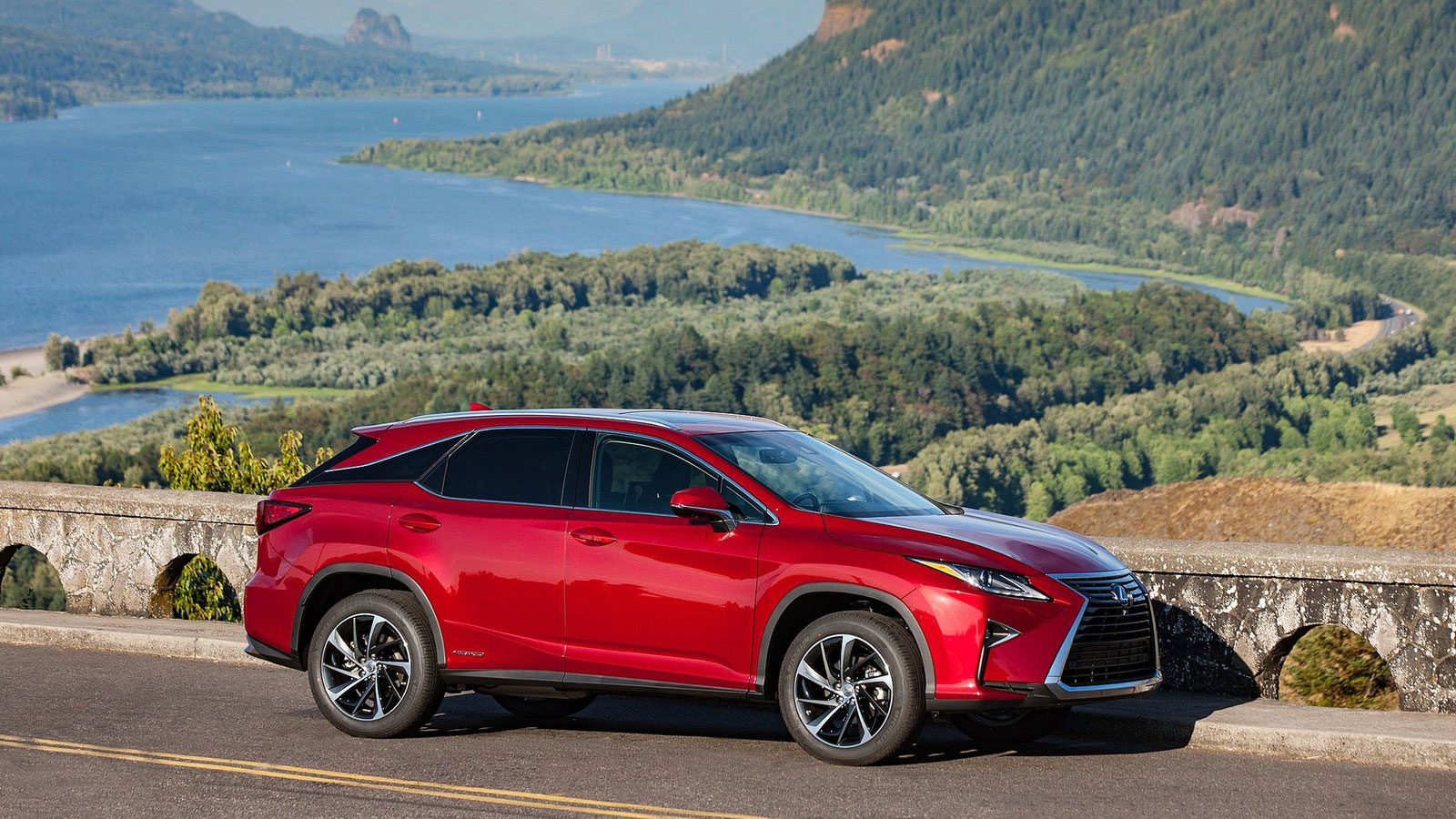 Lexus rx 450h Τιμές, τεχνικά, εξοπλισμοί, δοκιμές