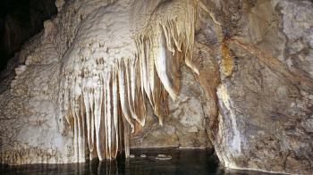 Μοναδικό φαινόμενο σε ελληνικό σπήλαιο