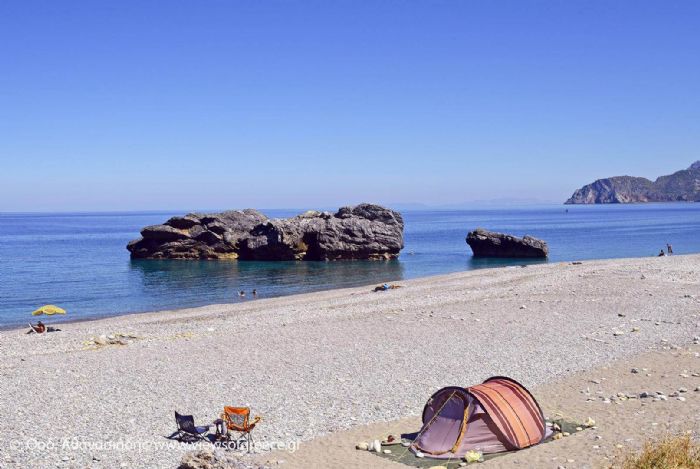 Ένα μικρό μέρος της παραλίας της Χιλιαδούς