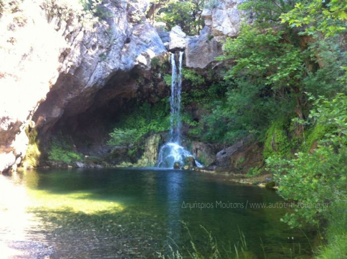 Γνωρίστε τον μαγικό καταρράκτη του Δρυμώνα
