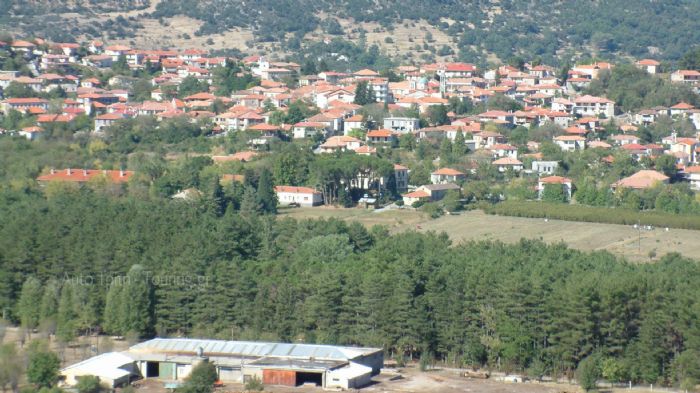 Αρχιτεκτονική που εκπλήσσει και ανθρώπους γεμάτους καλοσύνη και λατρεία για την περιοχή τους