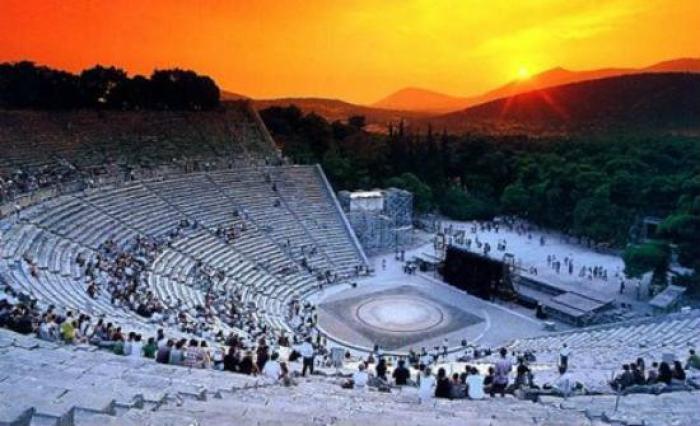Με αύρα από αρχαία Ελλάδα